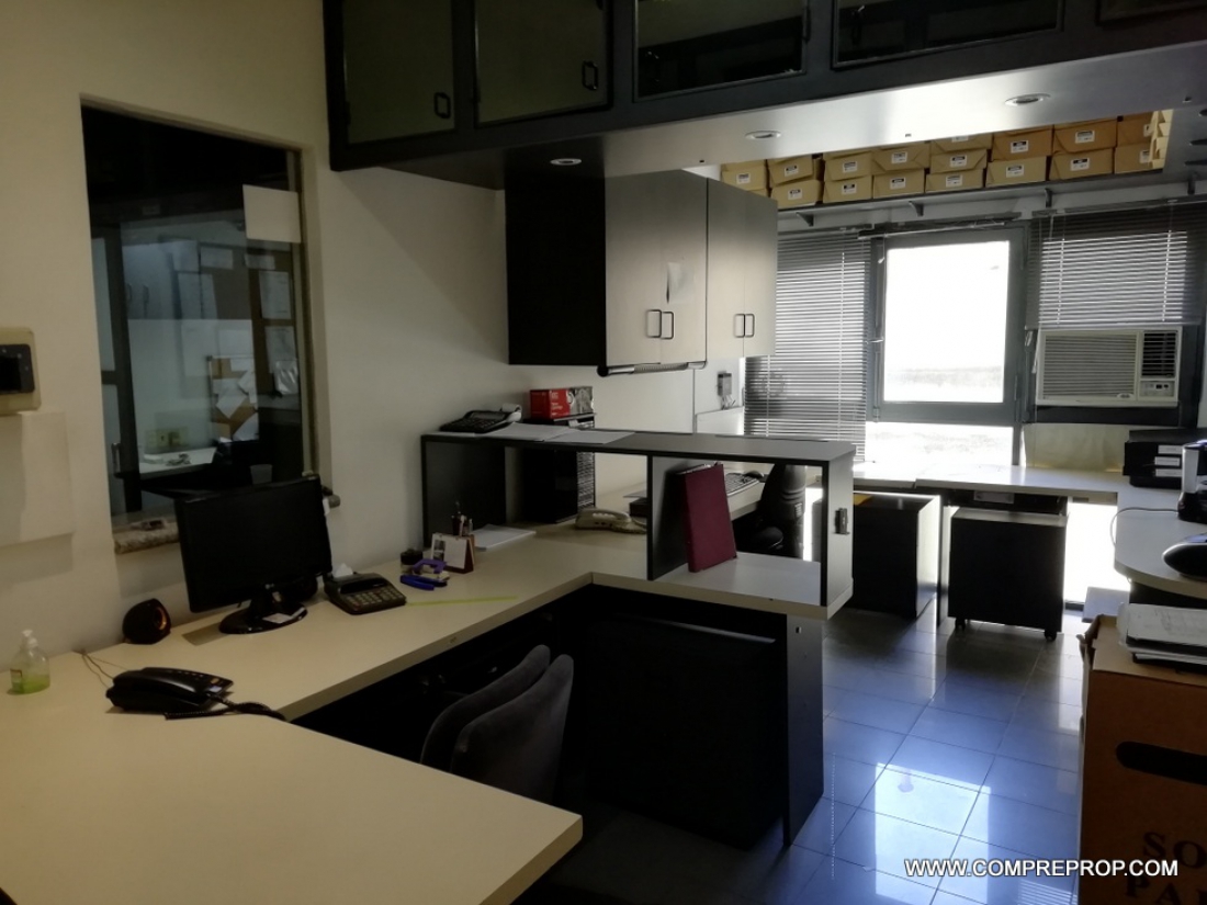 VENTA OFICINA B� CENTRO 