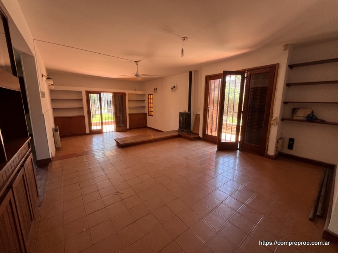 CASA EN VENTA 3 DORMITORIOS VILLA BELGRANO APTO BANCOR