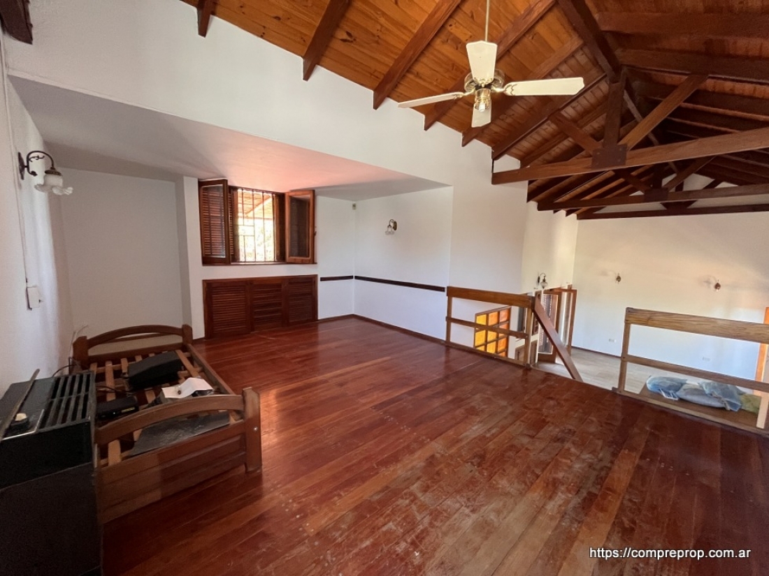 CASA EN VENTA 3 DORMITORIOS VILLA BELGRANO APTO BANCOR