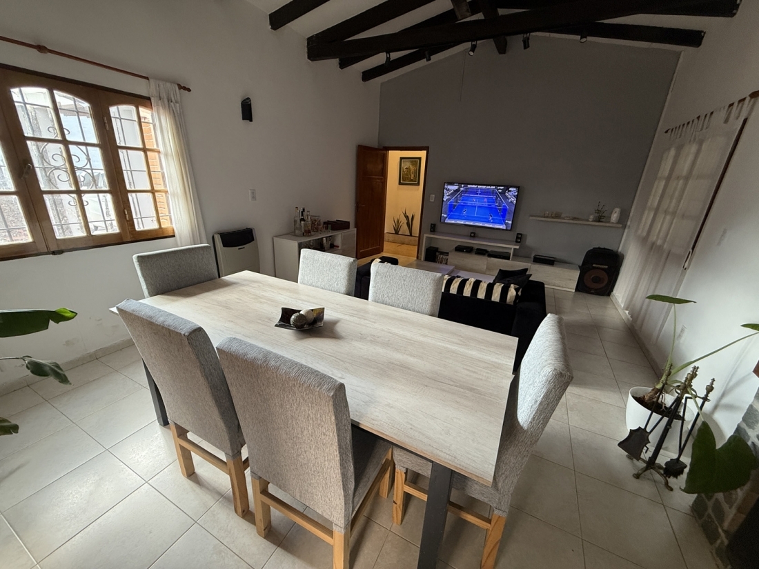 CASA EN VENTA 3 DORMITORIOS EN EL TALAR DE MENDIOLAZA