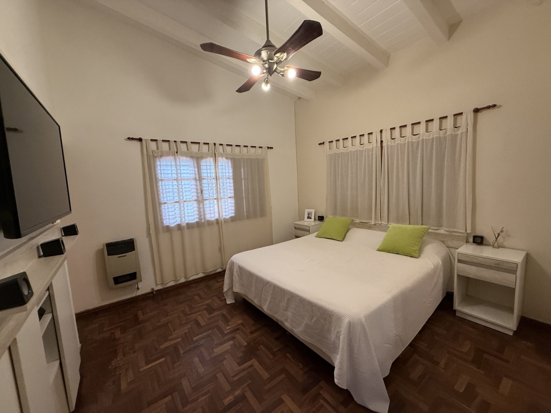 CASA EN VENTA 3 DORMITORIOS EN EL TALAR DE MENDIOLAZA