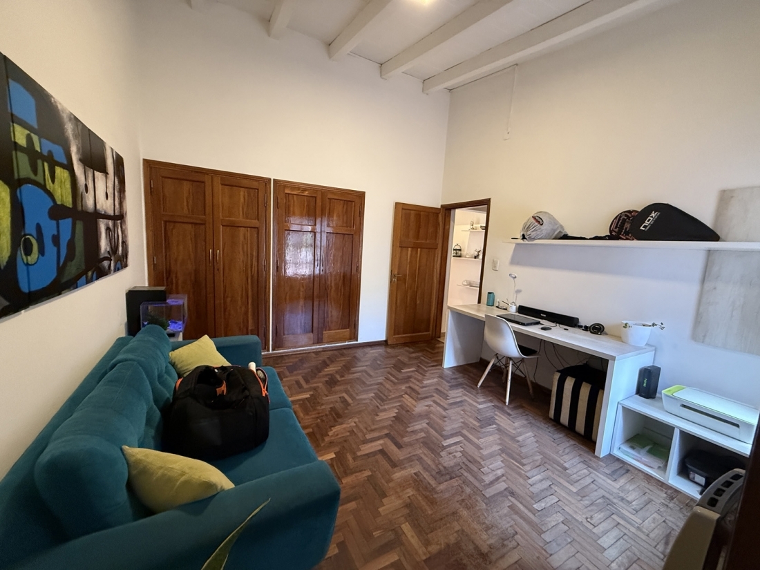 CASA EN VENTA 3 DORMITORIOS EN EL TALAR DE MENDIOLAZA