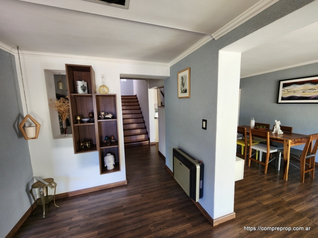 ARGUELLO CASA EN VENTA 3 DORMITORIOS MEJOR ZONA