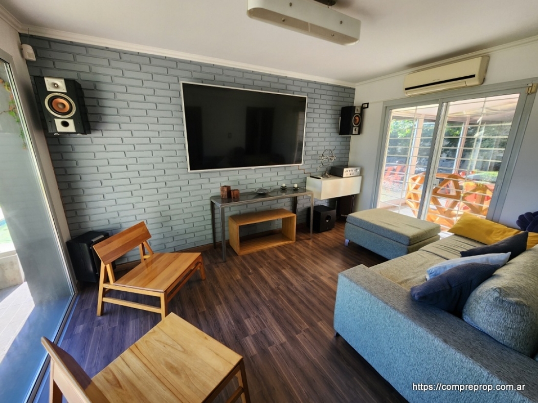 ARGUELLO CASA EN VENTA 3 DORMITORIOS MEJOR ZONA