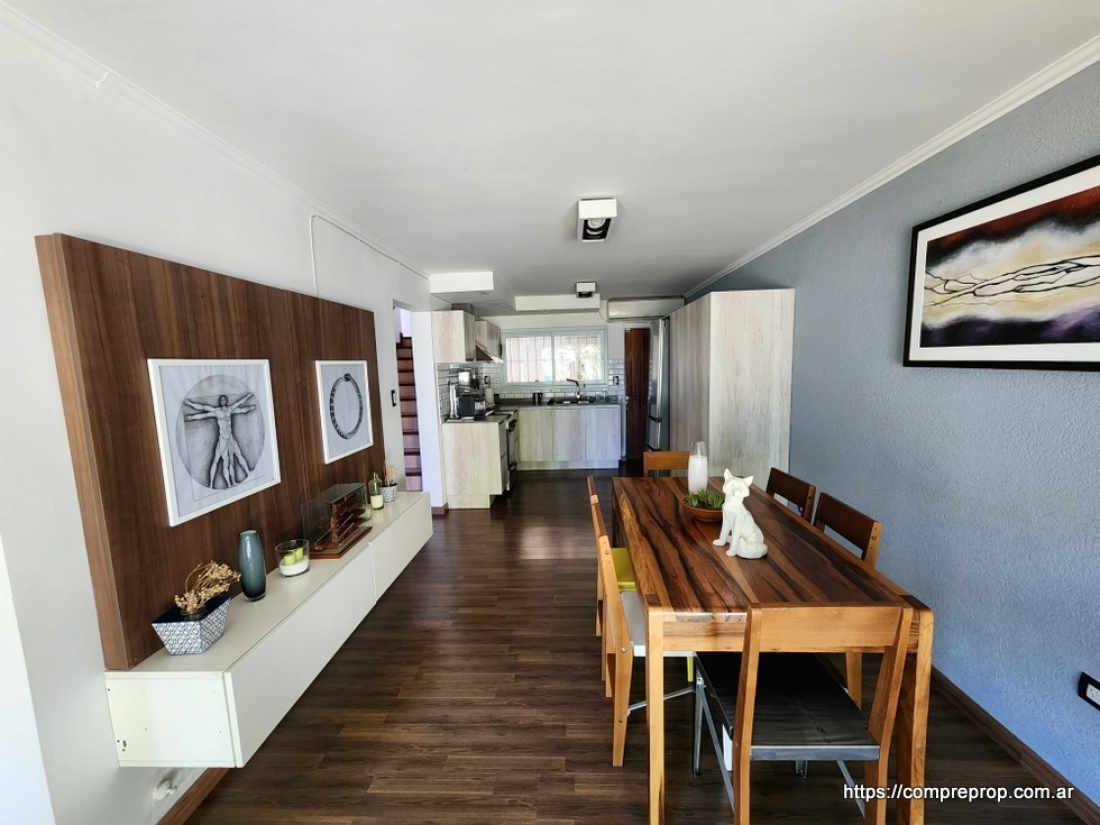 ARGUELLO CASA EN VENTA 3 DORMITORIOS MEJOR ZONA