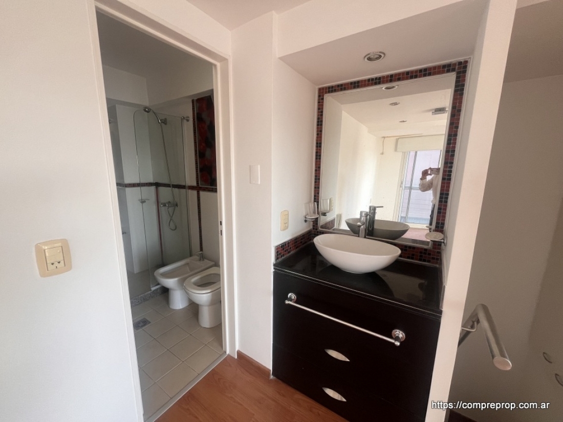 DEPARTAMENTO EN ALQUILER BV SAN JUAN Y BOLIVAR 2 DORMITORIOS PENTHOUSE