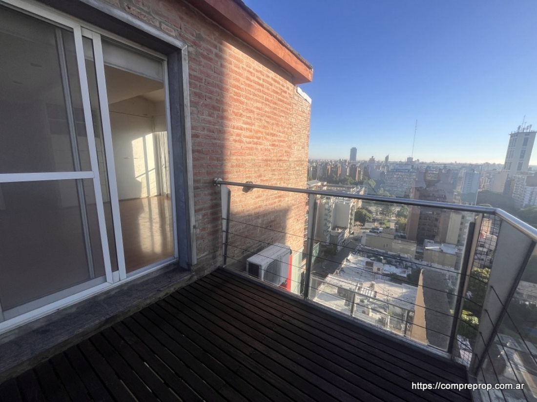 DEPARTAMENTO EN ALQUILER BV SAN JUAN Y BOLIVAR 2 DORMITORIOS PENTHOUSE