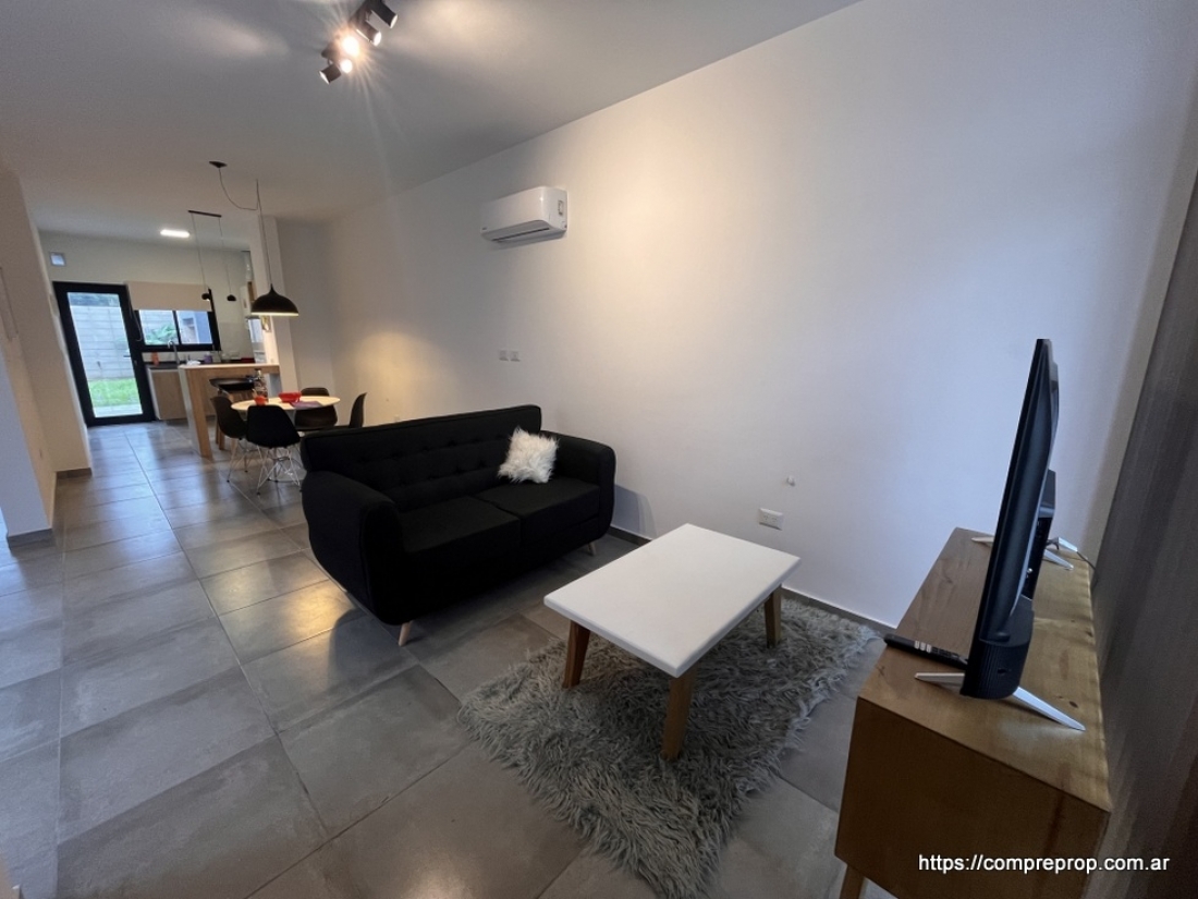 D�PLEX EN ALQUILER EN LA CALANDRIA | 2 DORMITORIOS | AMOBLADO
