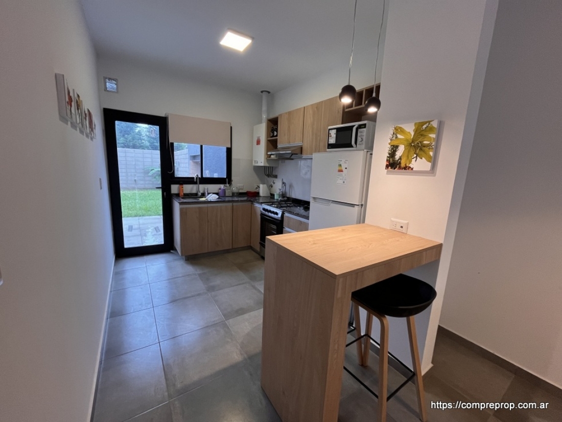 D�PLEX EN ALQUILER EN LA CALANDRIA | 2 DORMITORIOS | AMOBLADO