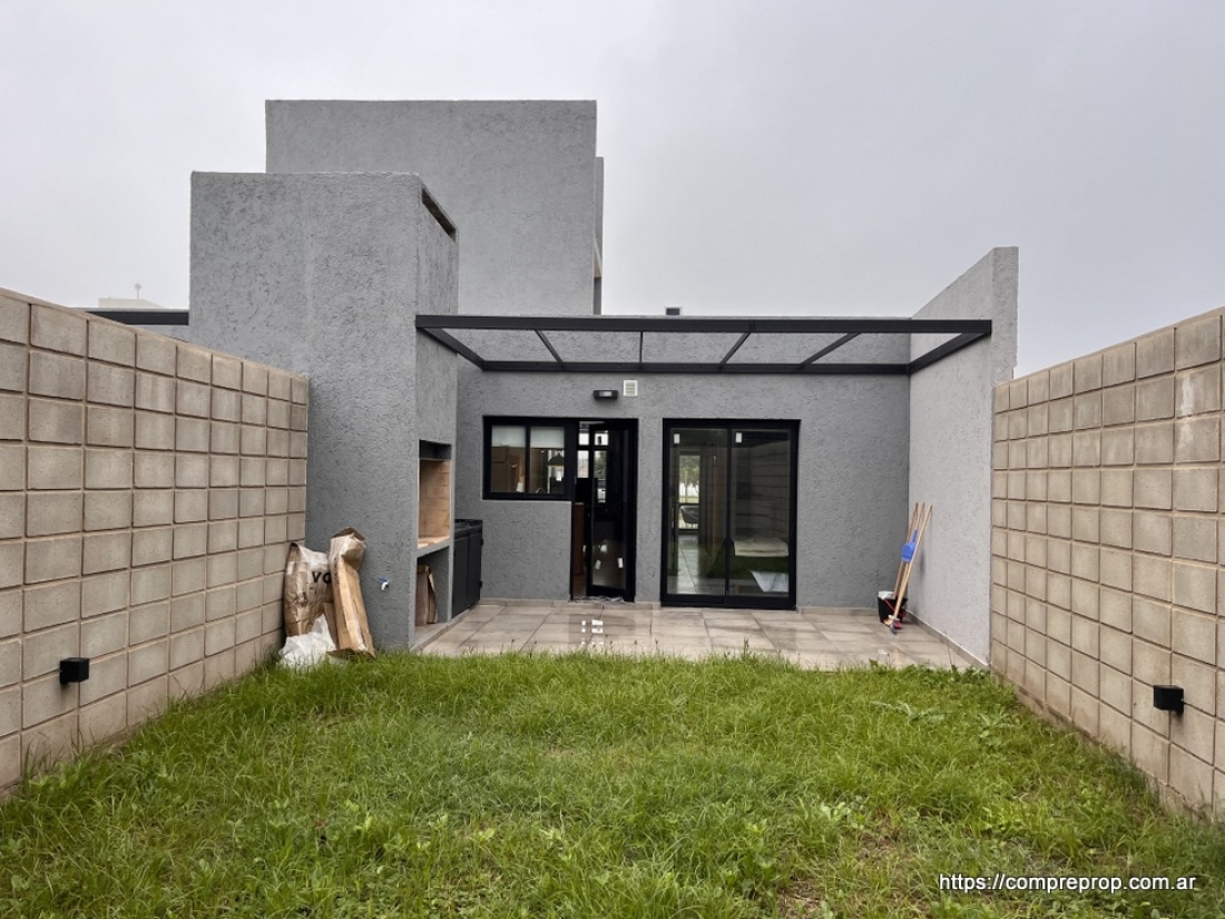 D�PLEX EN ALQUILER EN LA CALANDRIA | 2 DORMITORIOS | AMOBLADO