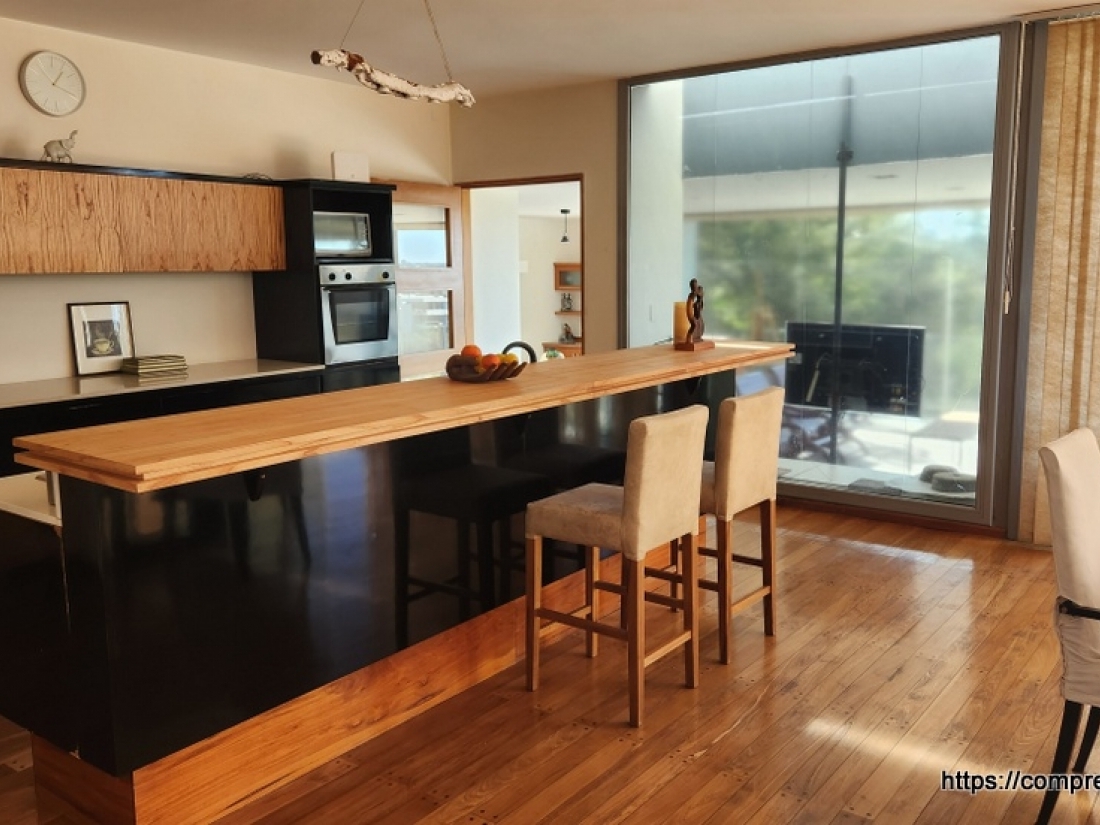 CASA DE CATEGORIA EN VENTA 3 DORMITORIOS ESTANCIA Q2 