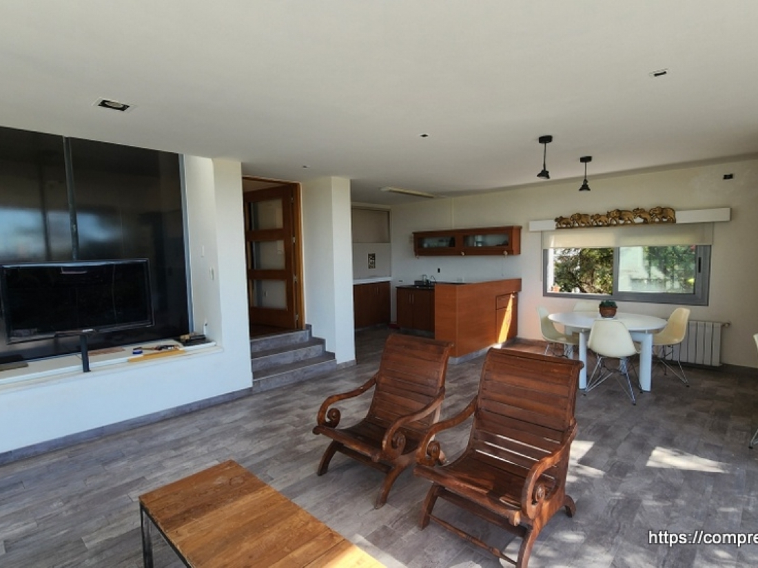 CASA DE CATEGORIA EN VENTA 3 DORMITORIOS ESTANCIA Q2 