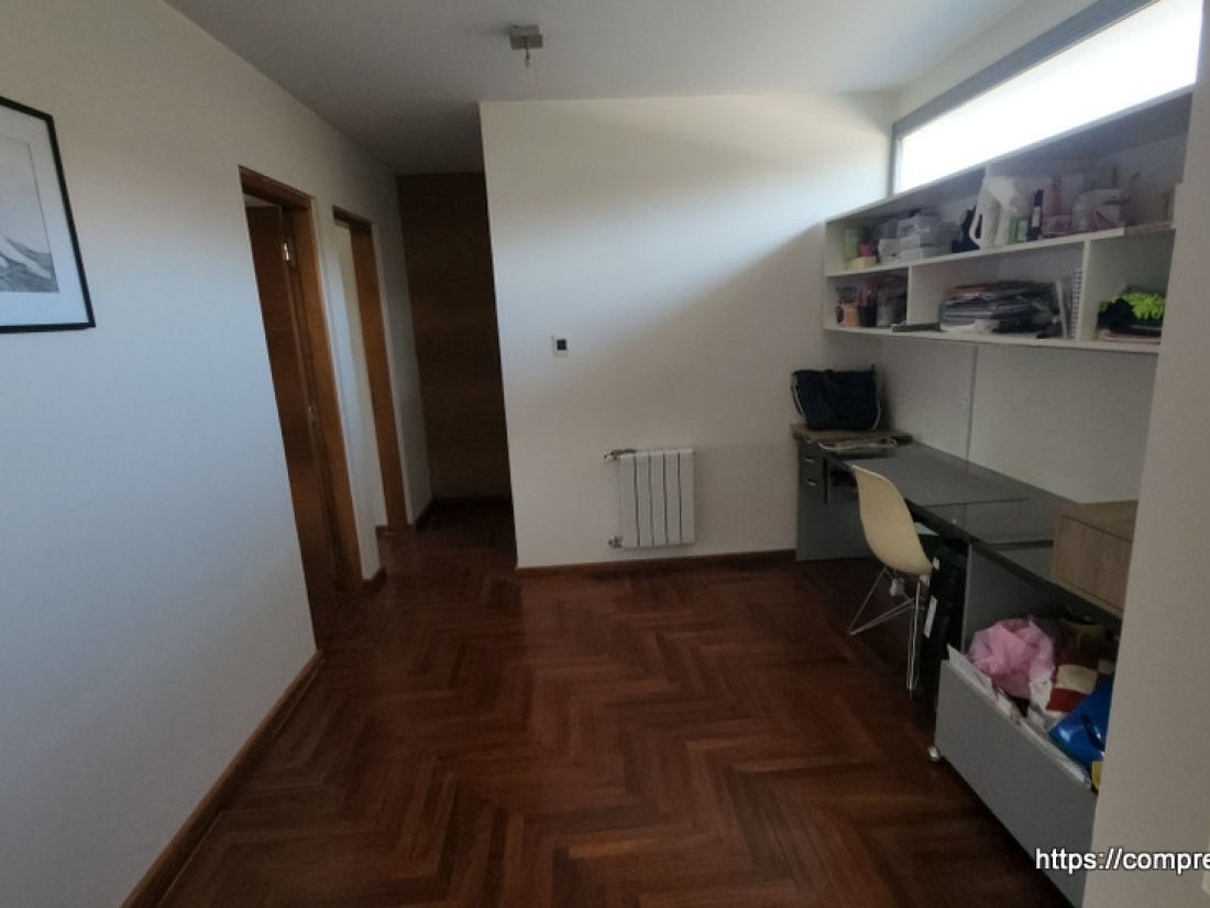 CASA DE CATEGORIA EN VENTA 3 DORMITORIOS ESTANCIA Q2 