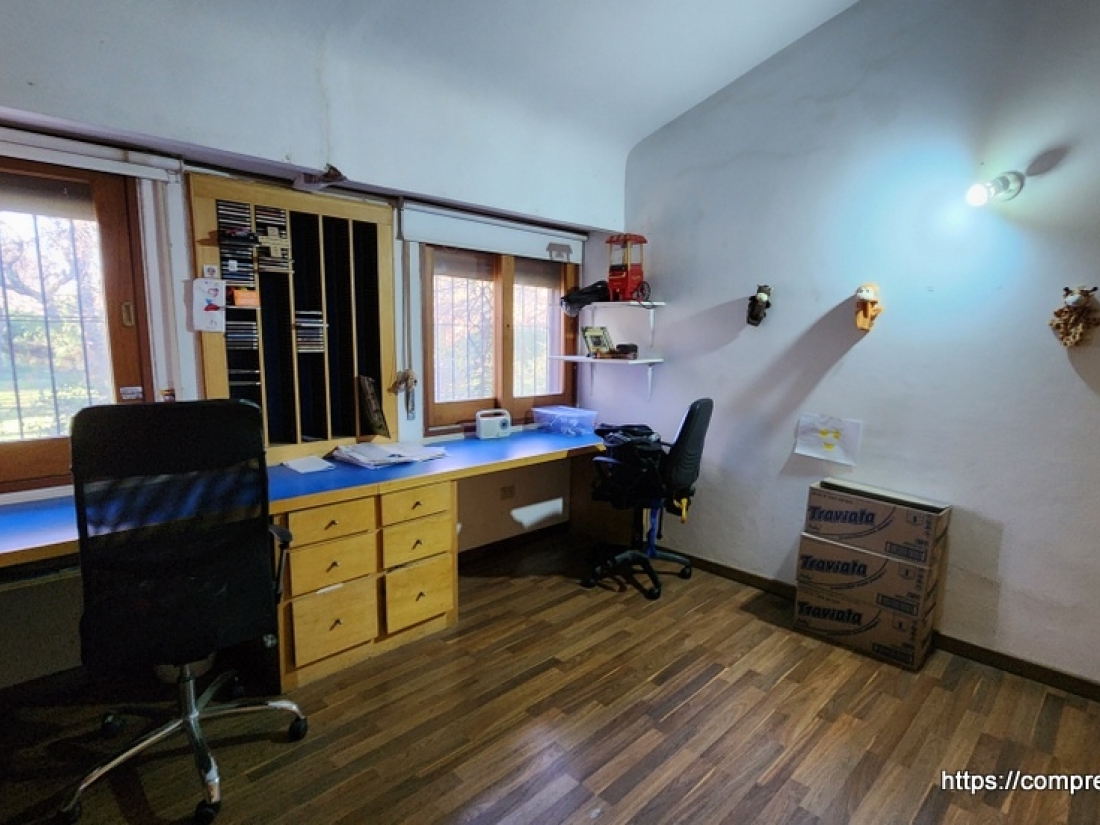 VILLA ALLENDE GOLF CASA EN VENTA CINCO LOTES 