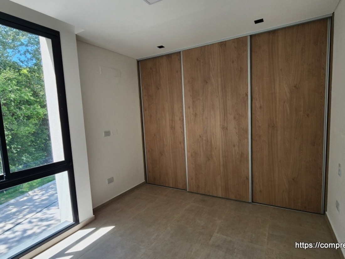 CAMPO CHICO ZONA SUR CASA EN VENTA 3 DORMITORIOS Y ESCRITORIO