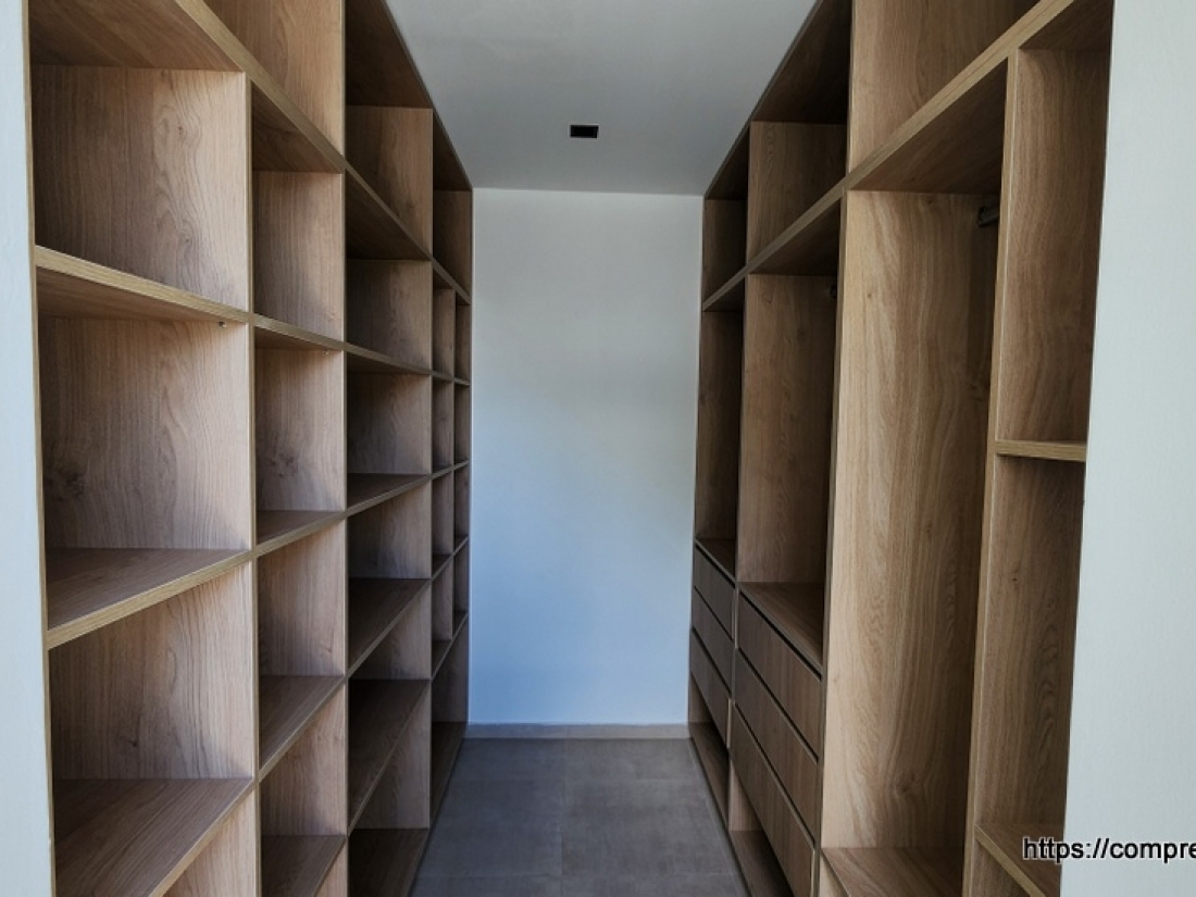 CAMPO CHICO ZONA SUR CASA EN VENTA 3 DORMITORIOS Y ESCRITORIO