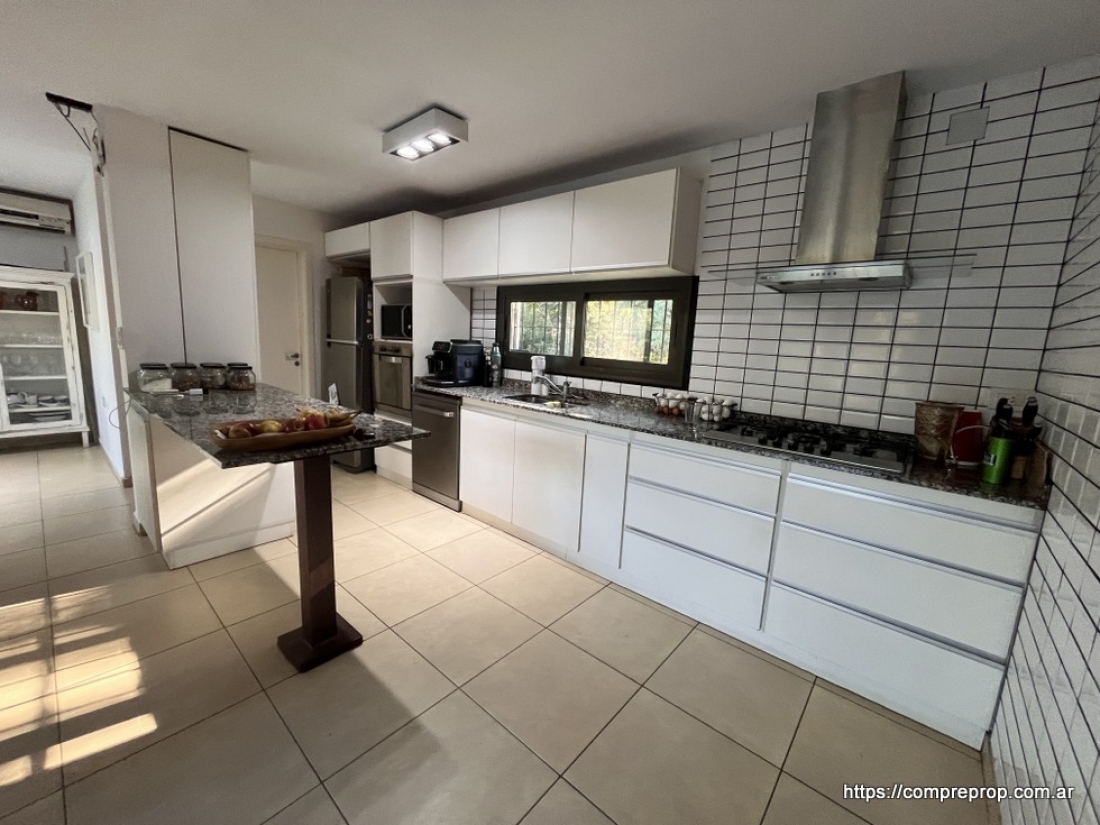 CASA EN VENTA 3 DORMITORIOS HOUSING DEL RIVERA