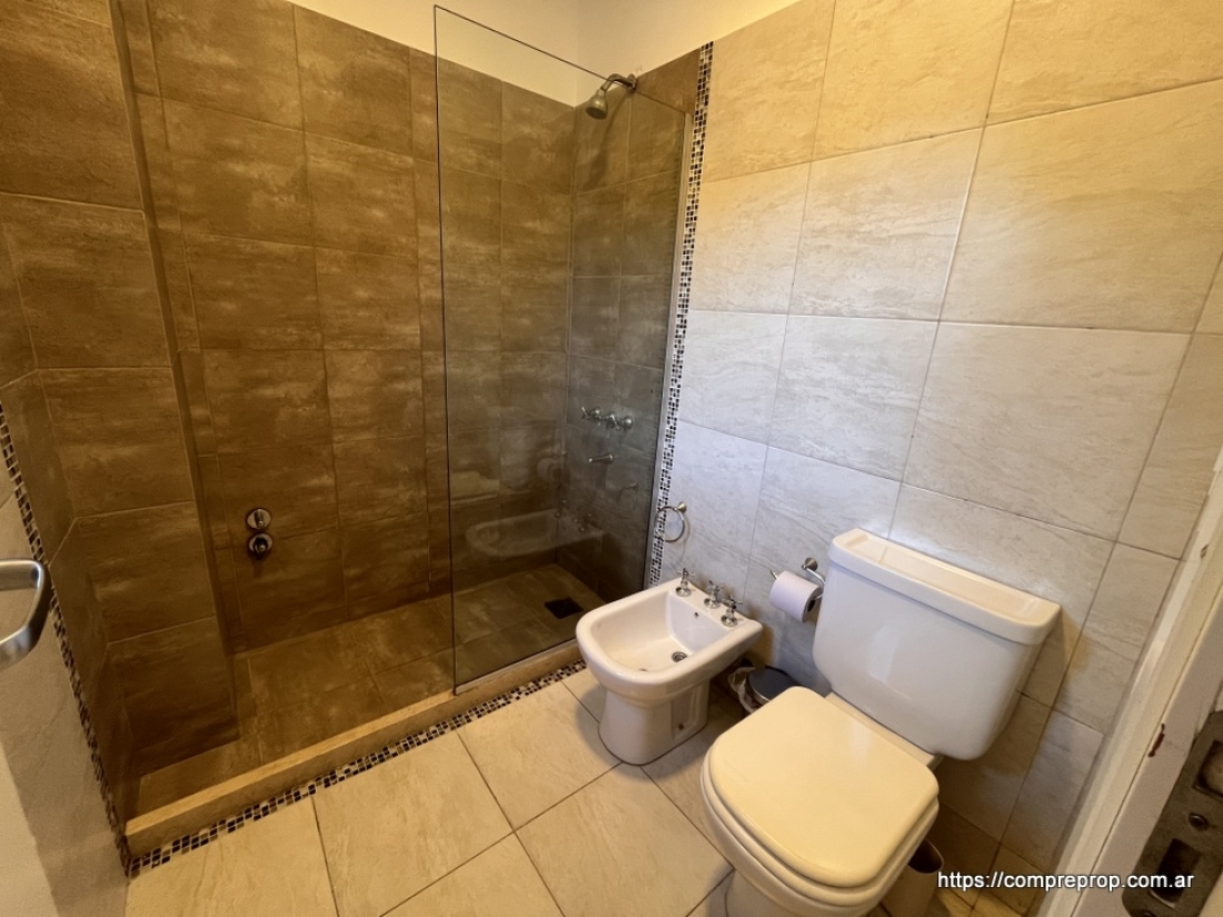 CASA EN VENTA 3 DORMITORIOS HOUSING DEL RIVERA