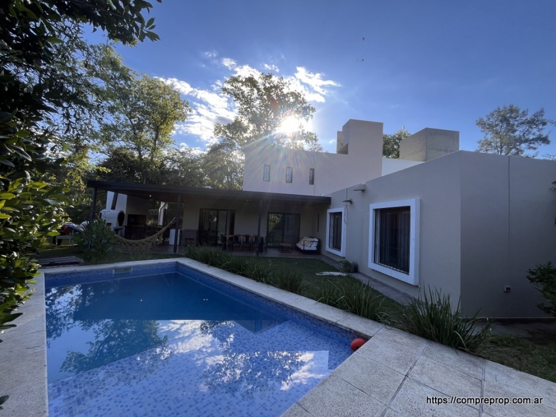 CASA EN VENTA 3 DORMITORIOS HOUSING DEL RIVERA