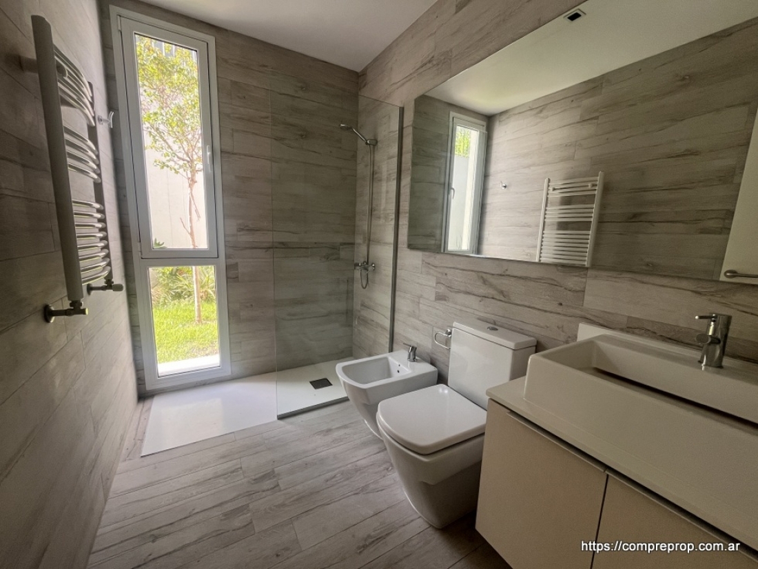 DUPLEX TRIPLEX HOUSING EN VENTA 3 DORMITORIOS VILLA BELGRANO