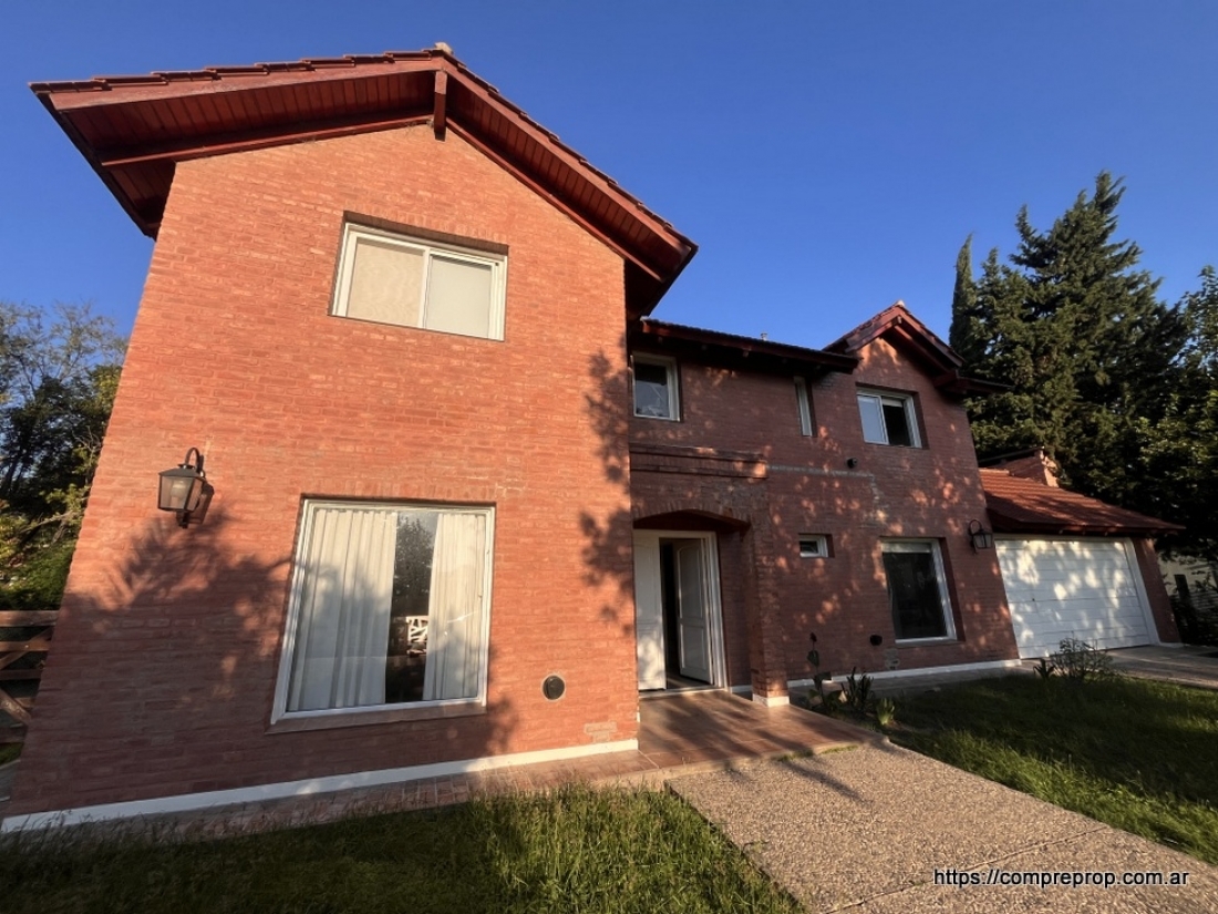 VILLA ALLENDE SAN ISIDRO CASA EN VENTA 4 DORMITORIOS APTA CREDITO