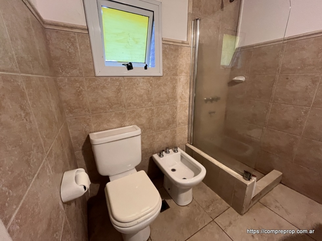 VILLA ALLENDE SAN ISIDRO CASA EN VENTA 4 DORMITORIOS APTA CREDITO