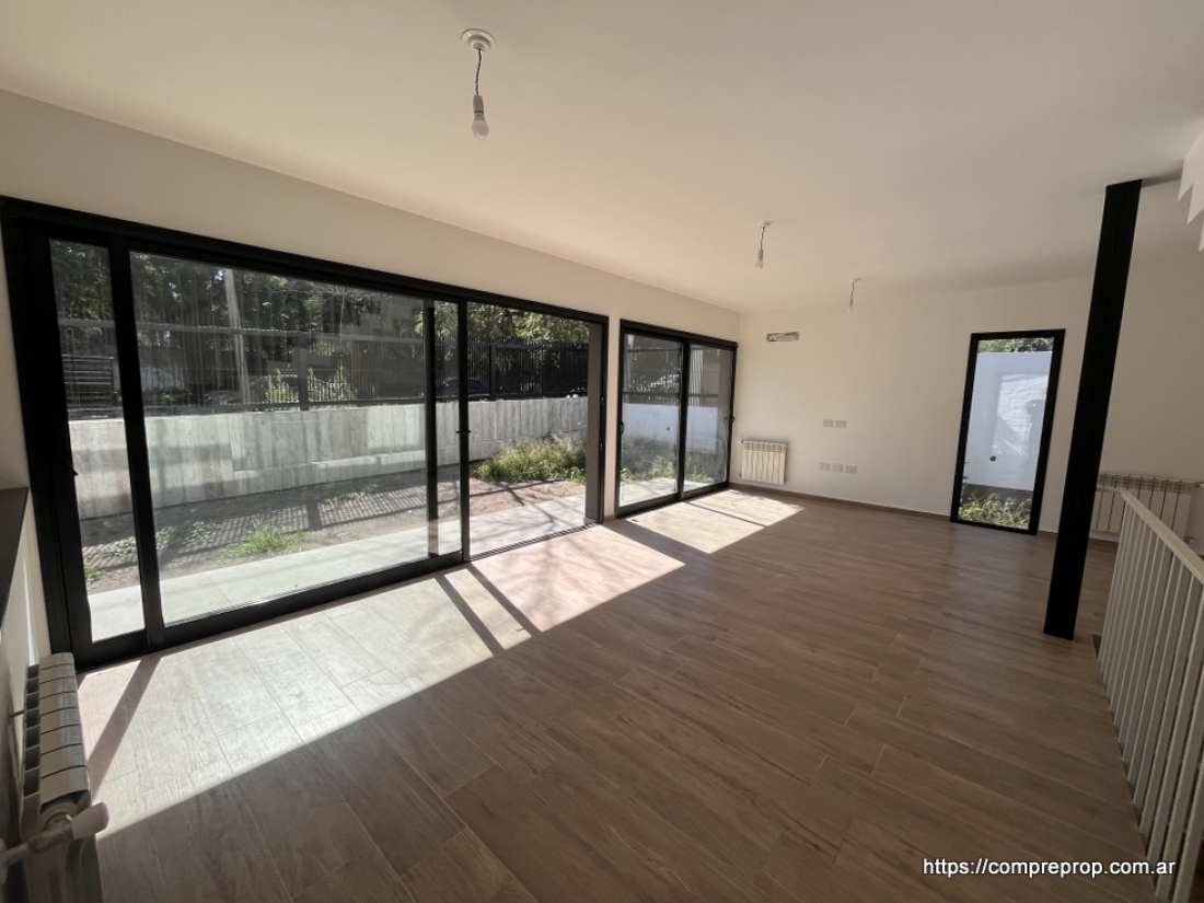 VILLA BELGRANO DUPLEX HOUSING EN VENTA 3 DORMITORIOS 