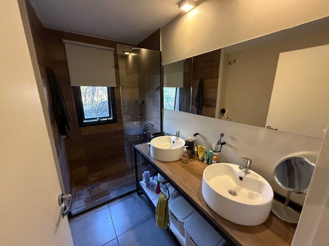 CASA EN VENTA 3 DORMITORIOS BARRIO PRIVADO EL RODEO VILLA WARCALDE