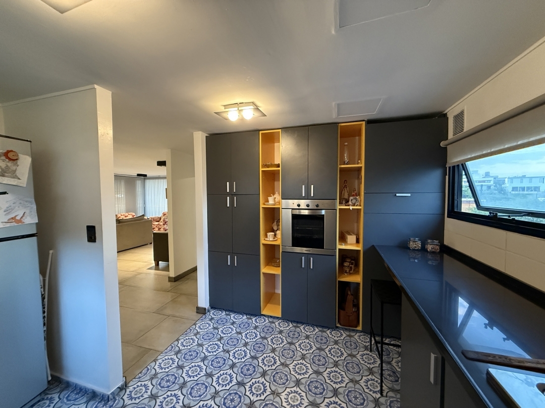 CASA EN VENTA 3 DORMITORIOS BARRIO PRIVADO EL RODEO VILLA WARCALDE