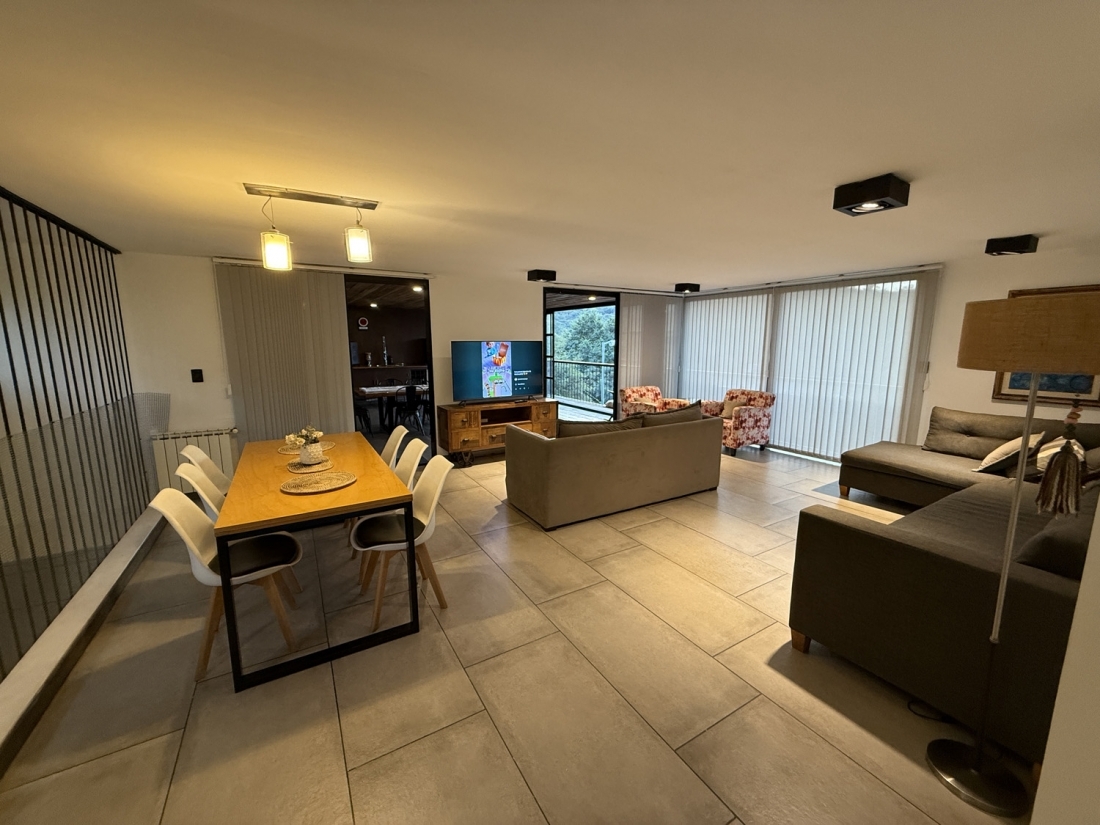 CASA EN VENTA 3 DORMITORIOS BARRIO PRIVADO EL RODEO VILLA WARCALDE