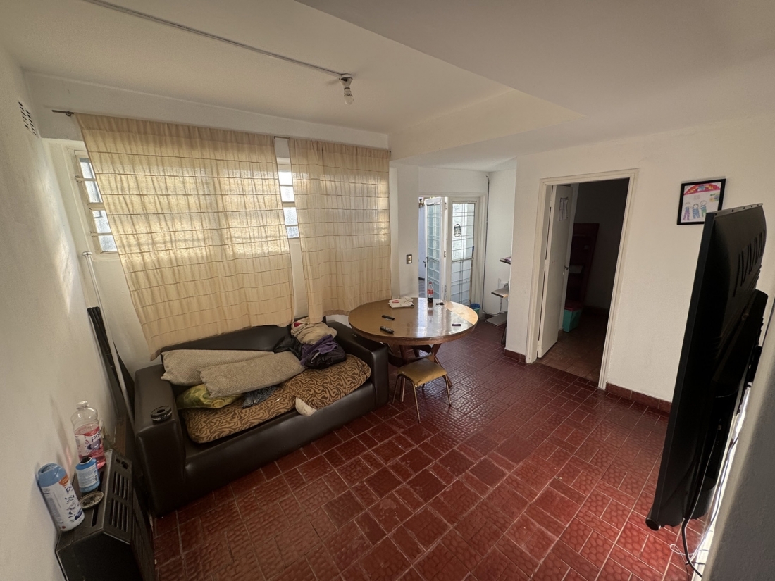 CASA EN VENTA ALBERDI 3 PROPIEDADES EN 1