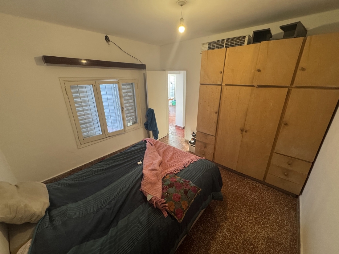 CASA EN VENTA ALBERDI 3 PROPIEDADES EN 1