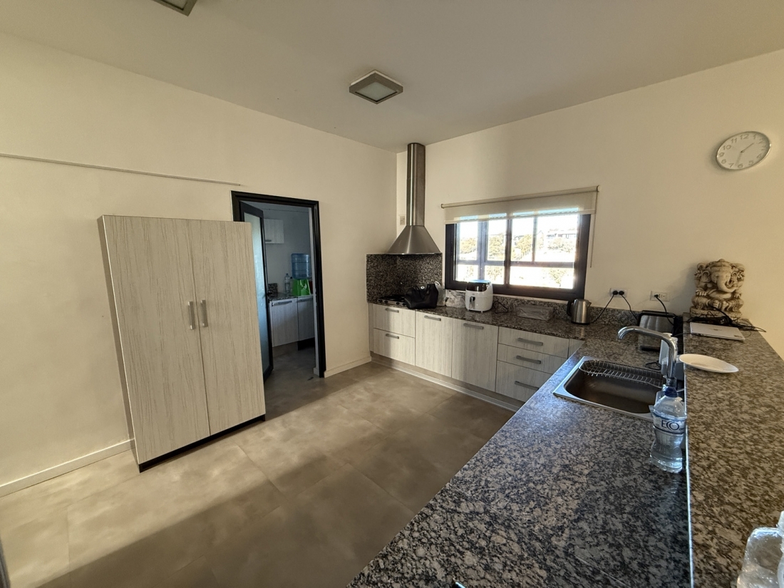 ESTANCIA Q2 CASA EN VENTA CENTRAL 3 DORMITORIOS