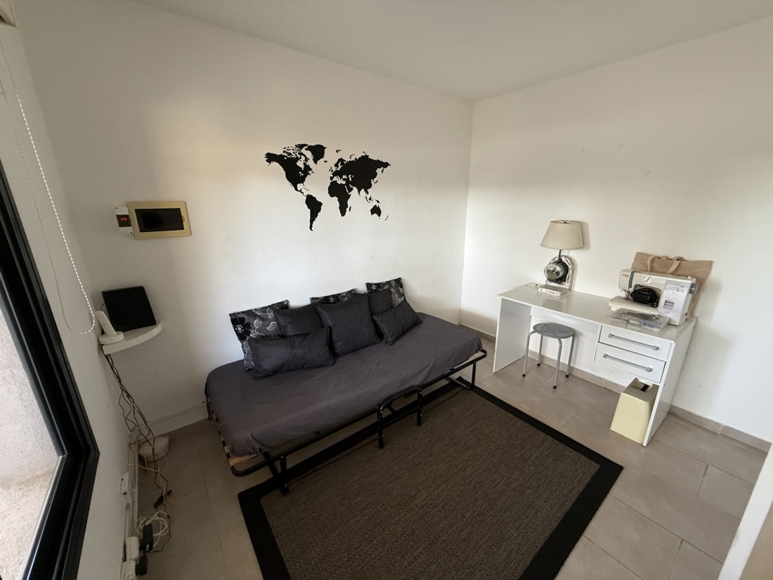 ESTANCIA Q2 CASA EN VENTA CENTRAL 3 DORMITORIOS