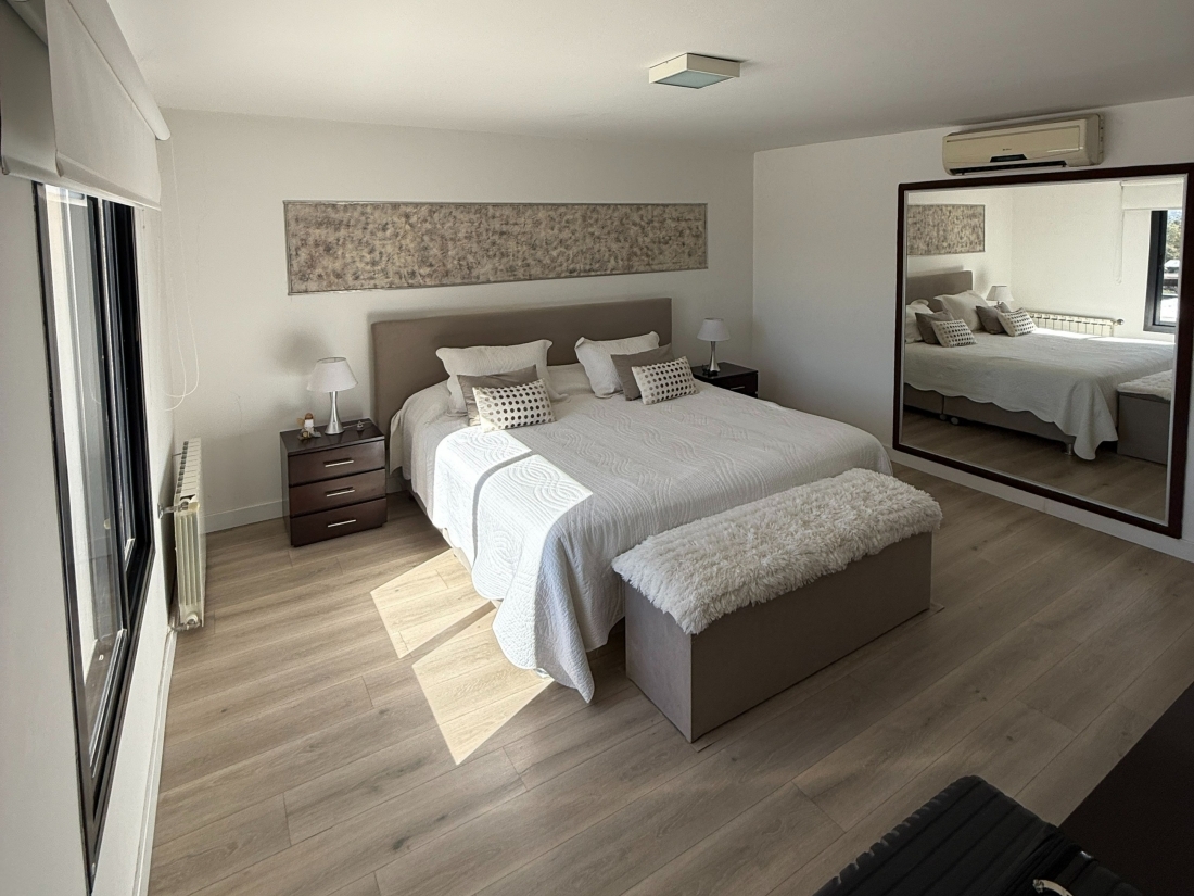 ESTANCIA Q2 CASA EN VENTA CENTRAL 3 DORMITORIOS