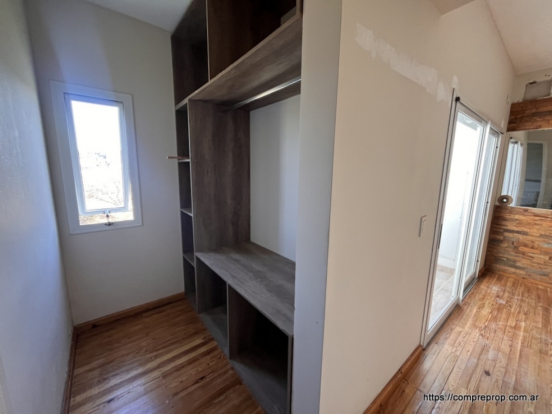 CASA EN VENTA APTO CR�DITO 3 DORMITORIOS - LA CUESTA | LA CALERA