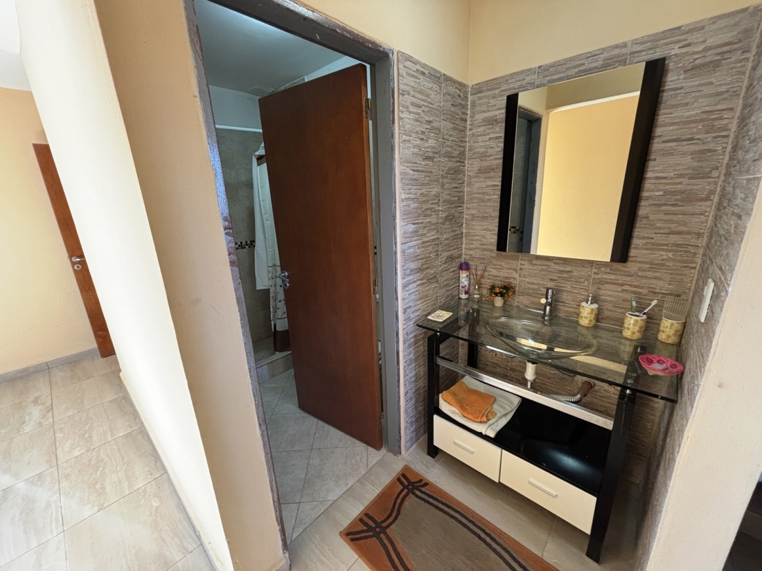 SANTA MARIA DE PUNILLA CARLOS PAZ CASA EN VENTA LAGO 4 DORMITORIOS