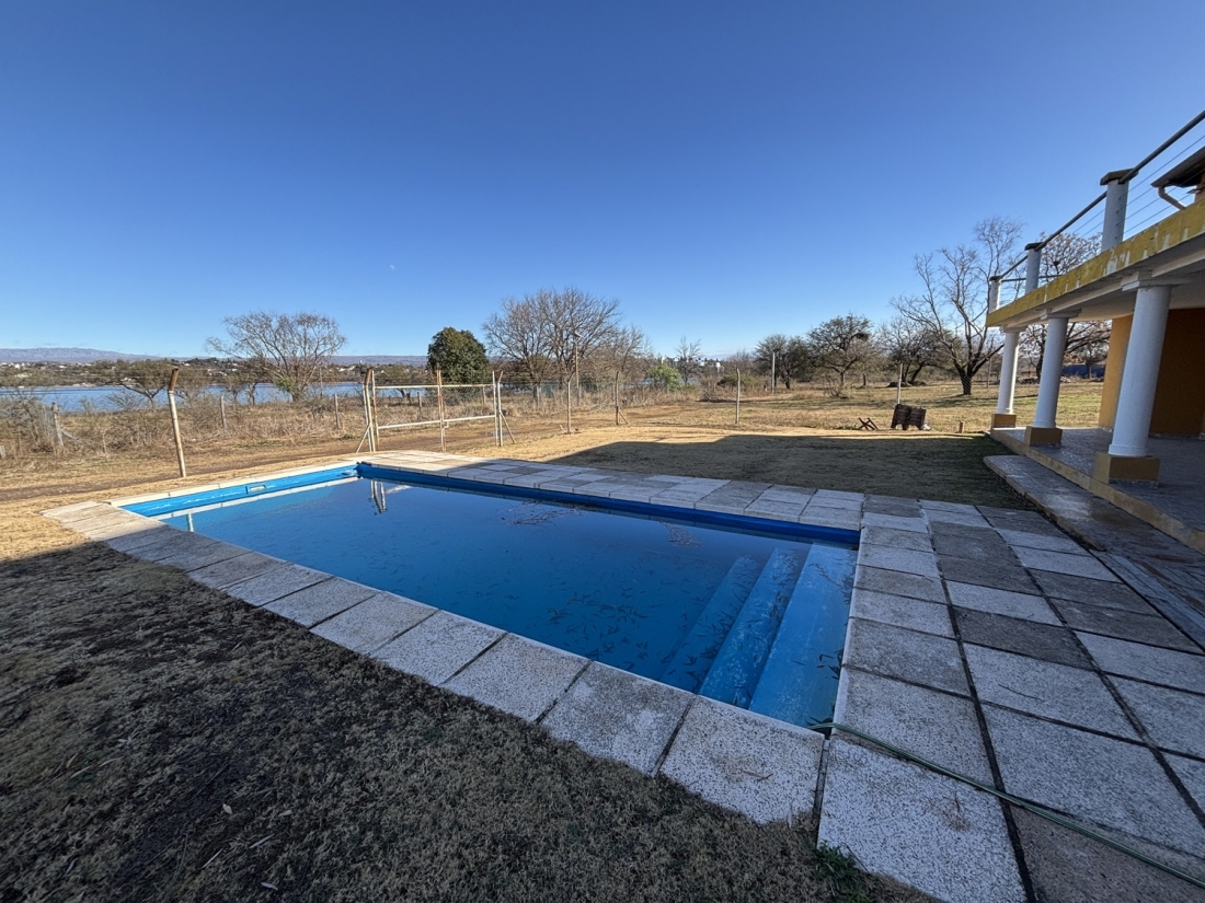 SANTA MARIA DE PUNILLA CARLOS PAZ CASA EN VENTA LAGO 4 DORMITORIOS