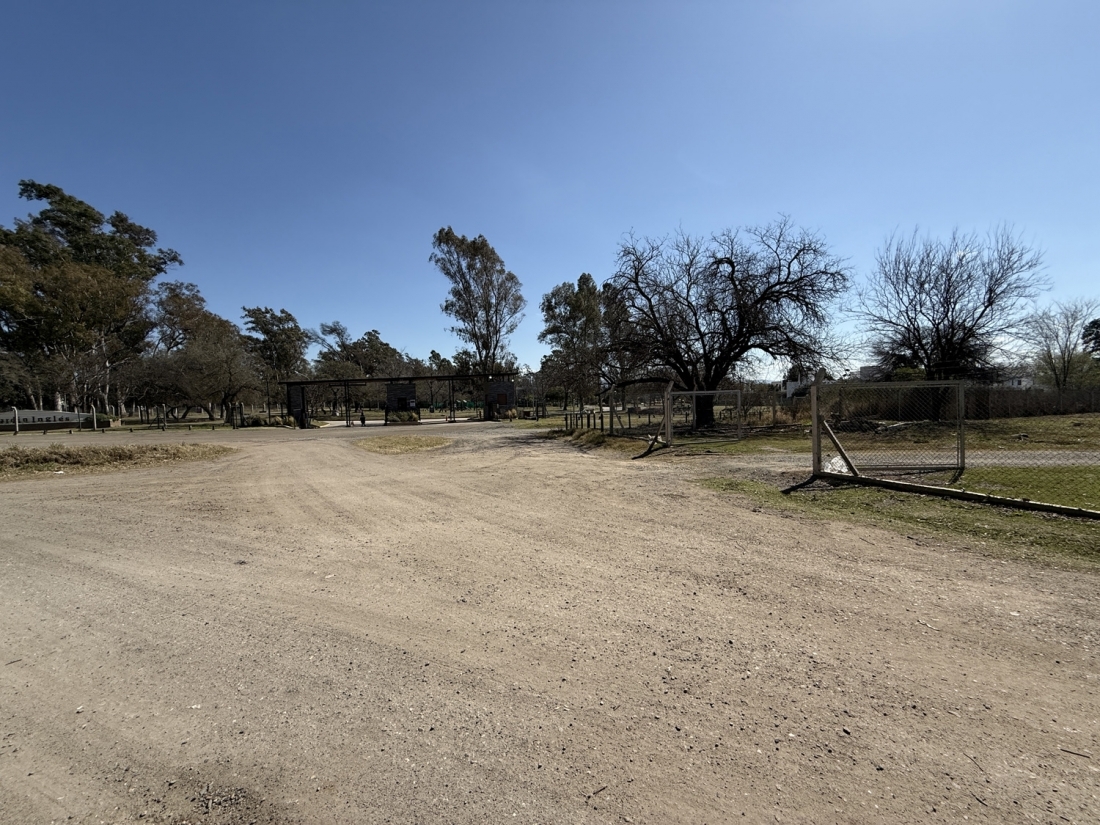 JARDIN INGLES 2 VALLE ESCONDIDO LOTE EN VENTA