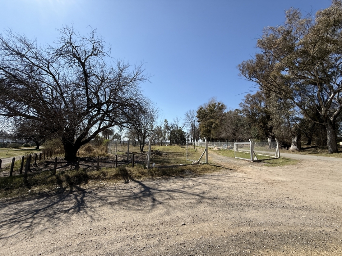 JARDIN INGLES 2 VALLE ESCONDIDO LOTE EN VENTA