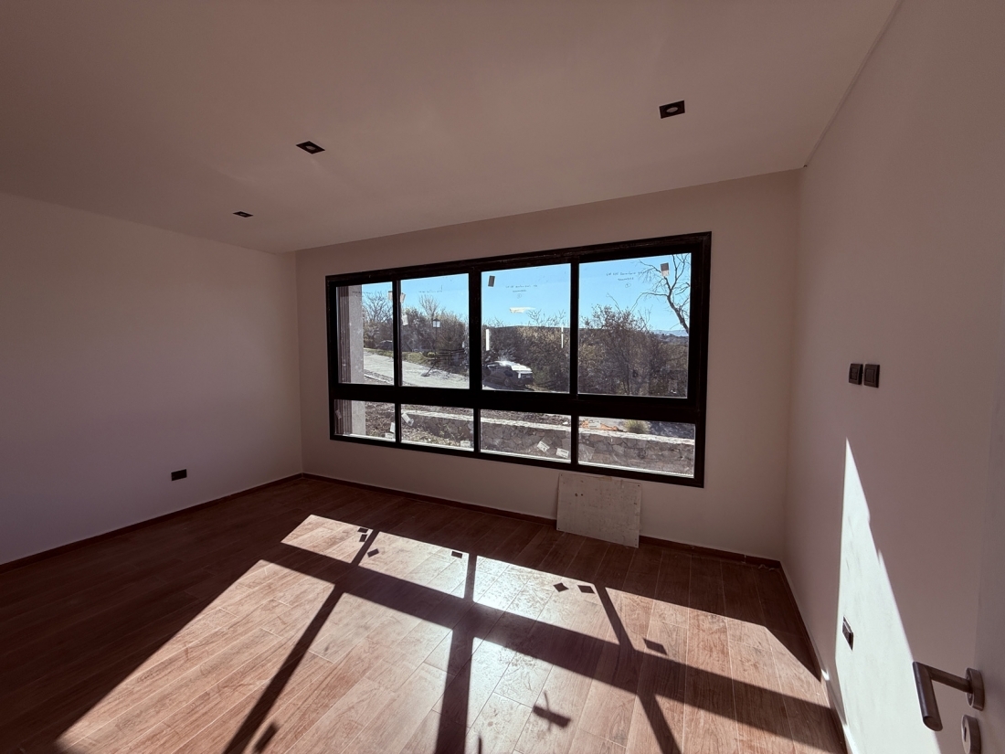 ESTANCIA Q2 CASA EN VENTA A ESTRENAR CENTRAL 3 DORMITORIOS