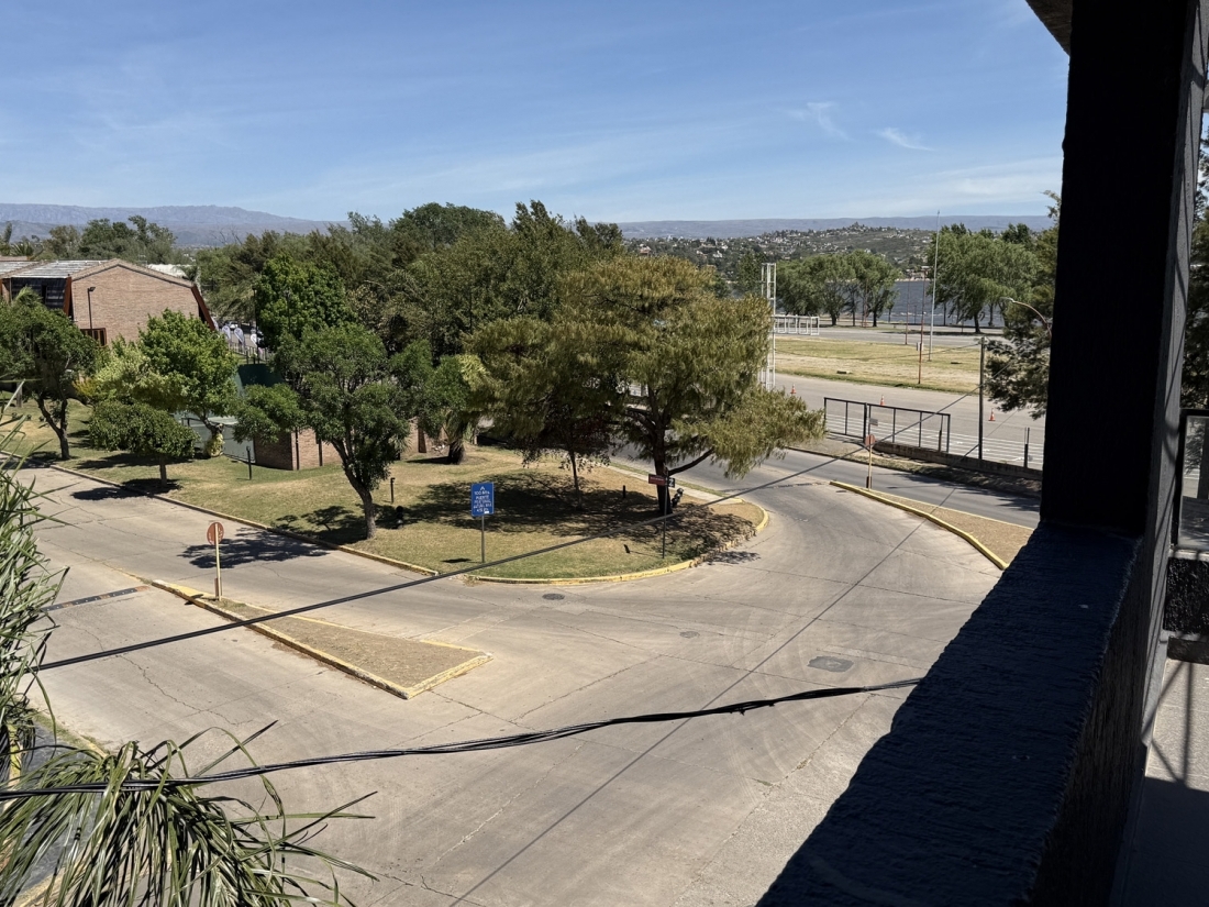 VILLA CARLOS PAZ DEPARTAMENTO EN VENTA 3 DORMITORIOS LAKE 360