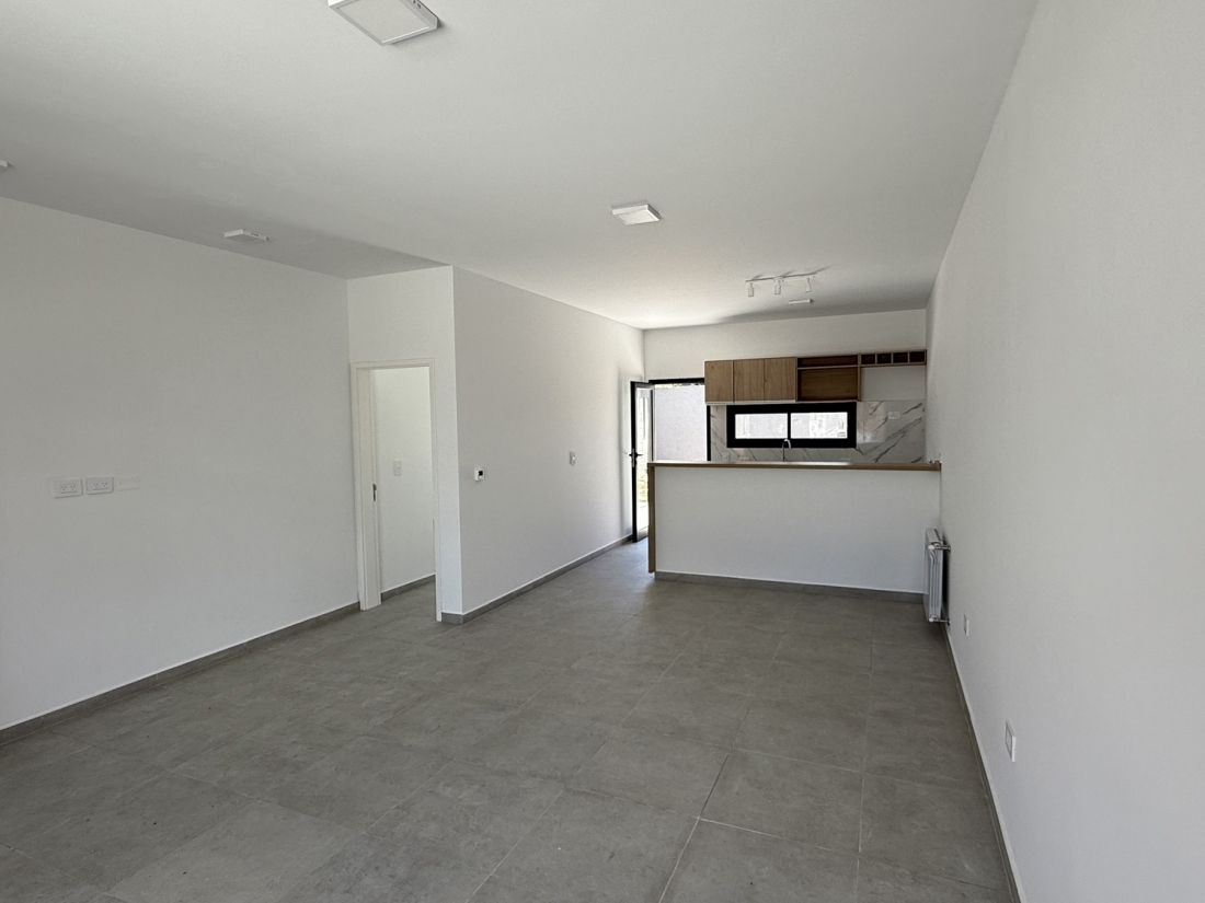 SOLARES DE MANANTIALES ALQUILER DUPLEX 2 DORMITORIOS UNA PLANTA