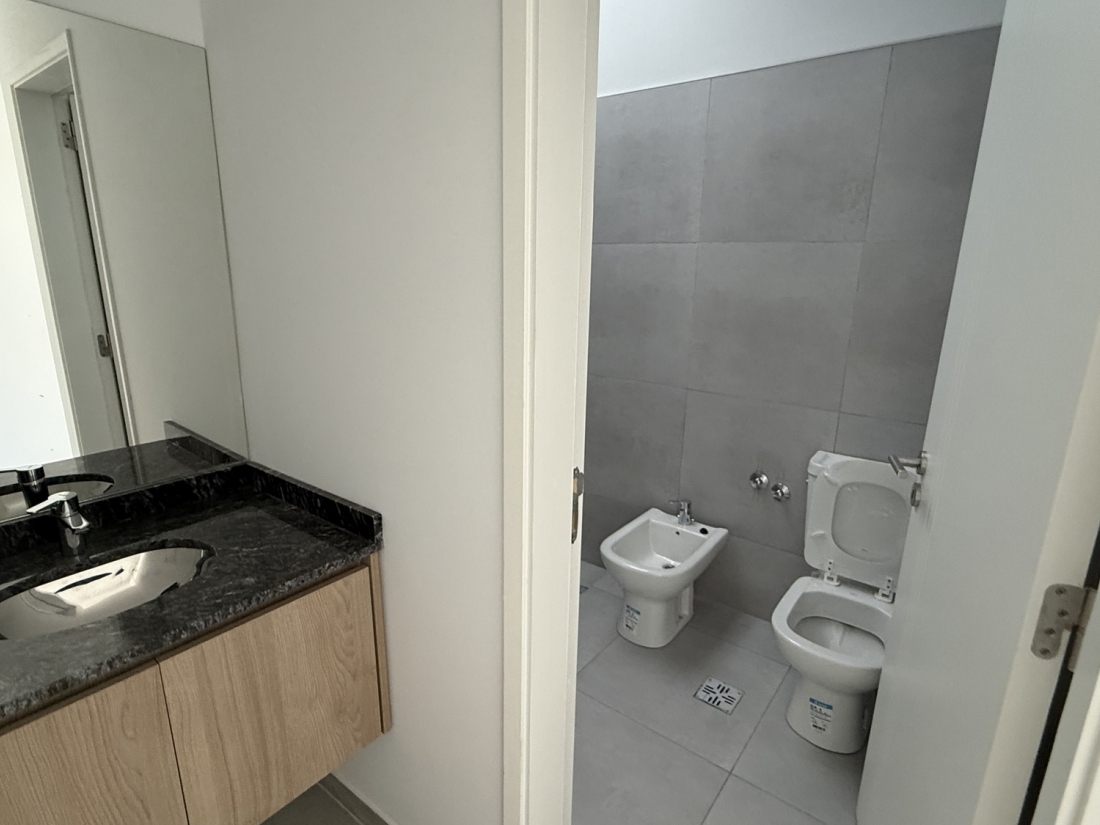 SOLARES DE MANANTIALES ALQUILER DUPLEX 2 DORMITORIOS UNA PLANTA