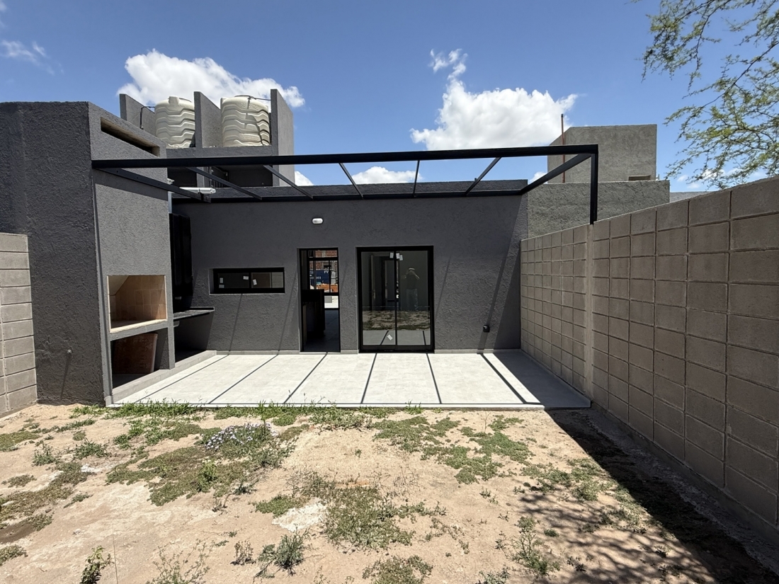 SOLARES DE MANANTIALES ALQUILER DUPLEX 2 DORMITORIOS UNA PLANTA