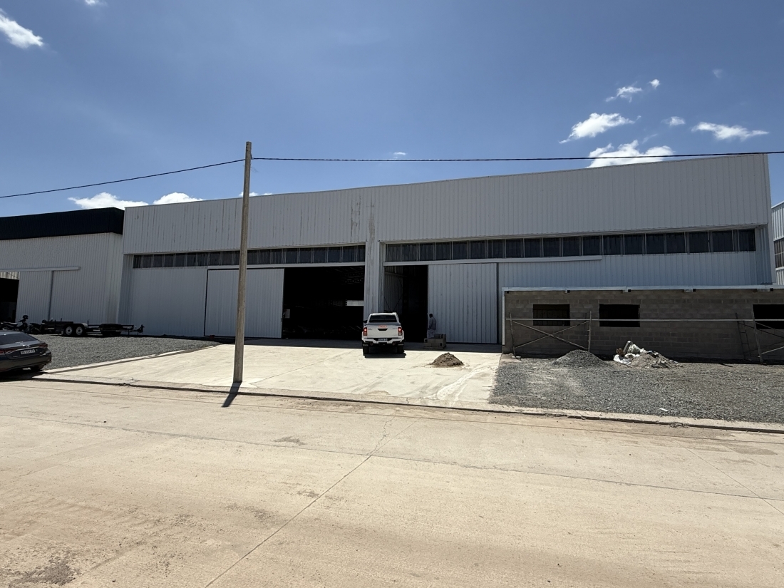 GALPN EN VENTA PARQUE INDUSTRIAL POLO 52 