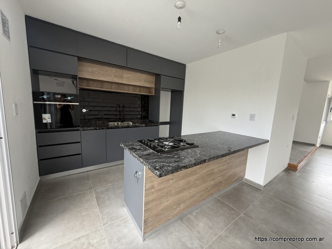 DUPLEX EN VENTA A ESTRENAR LA CATALINA 3 DORMITORIOS