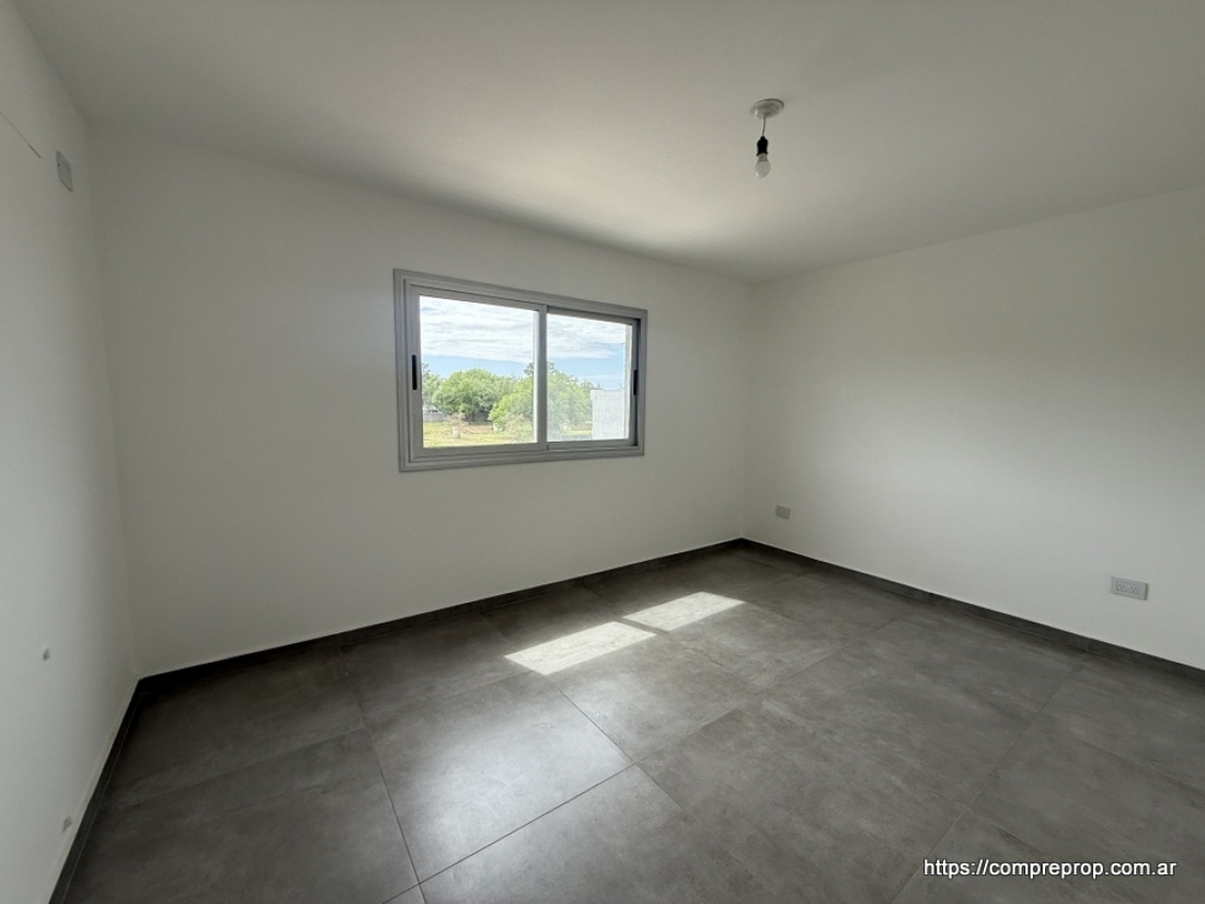 DUPLEX EN VENTA A ESTRENAR LA CATALINA 3 DORMITORIOS