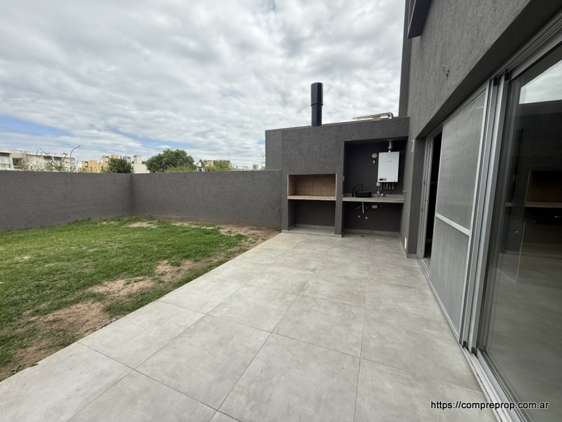 DUPLEX EN VENTA A ESTRENAR LA CATALINA 3 DORMITORIOS