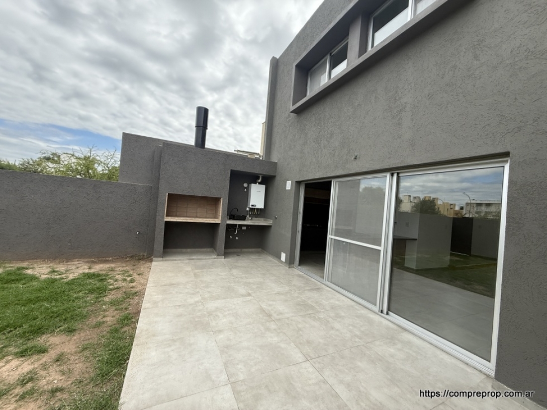 DUPLEX EN VENTA A ESTRENAR LA CATALINA 3 DORMITORIOS